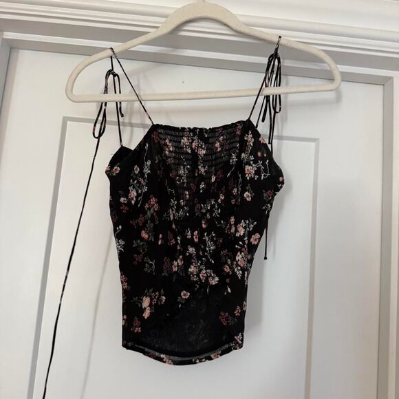 Reformation Women's Black and Blue Vest - Picture 6 of 6